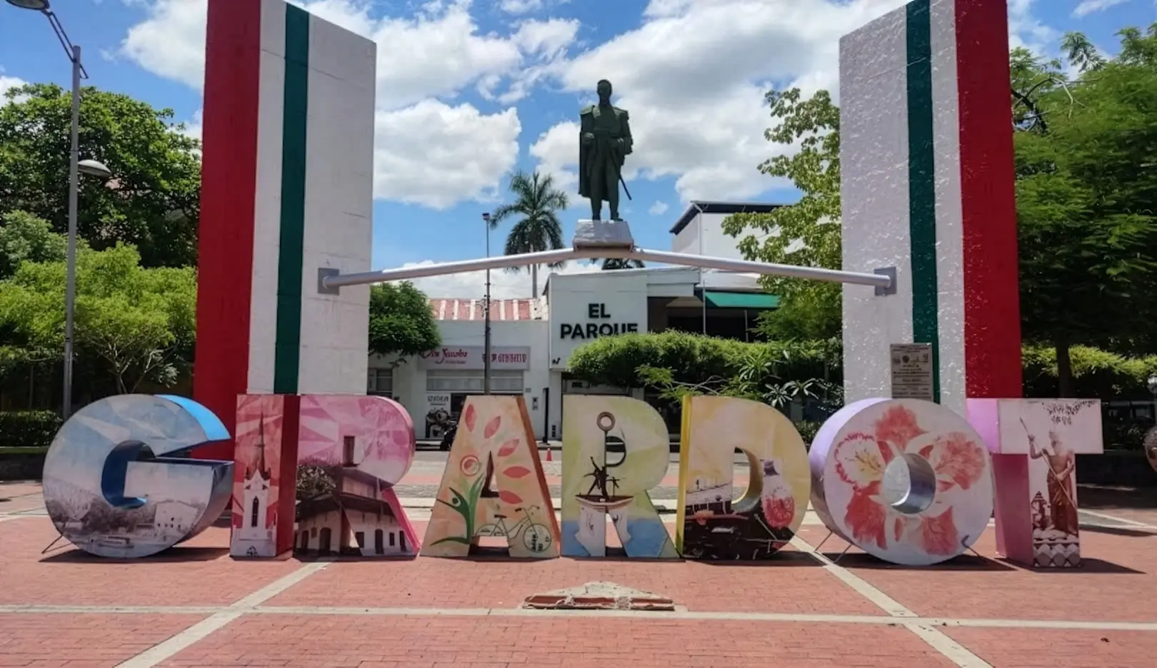 Parque Bolivar en Girardot